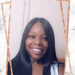 Meet your Posher, Antoinetta